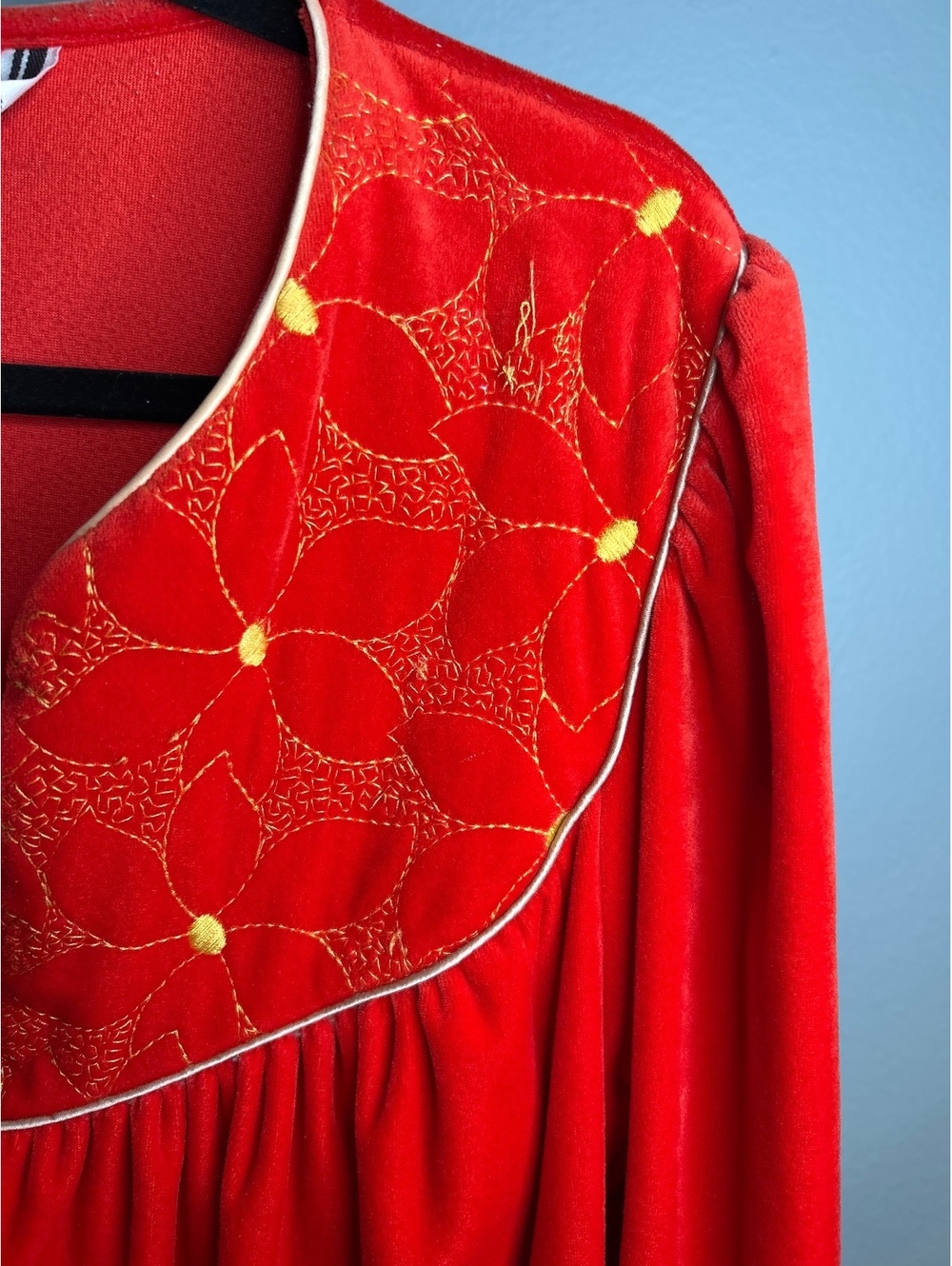 Vintage Studio 36 Red robe with Embroidered Floral Yoke